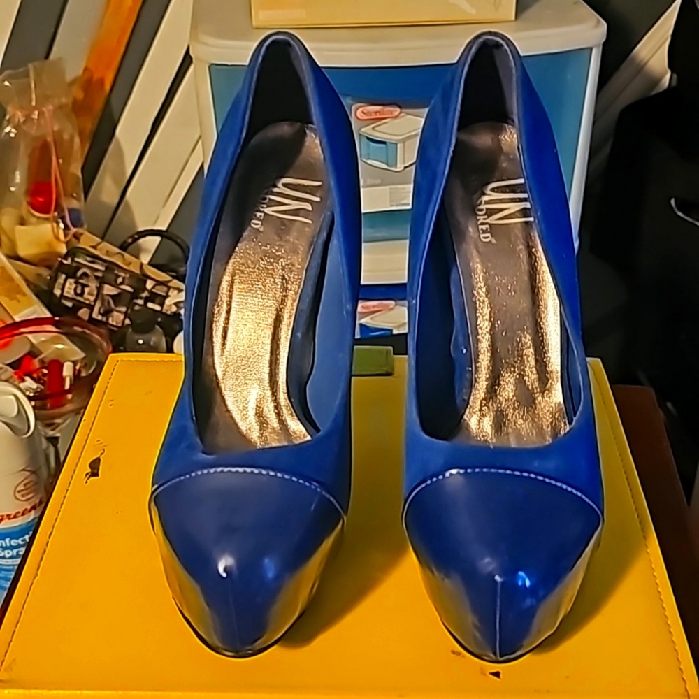 Unsensored Designer High Heel Shoes, Sz 8.5, Blue Suede w/Patent Toe, 4.5" Heel.